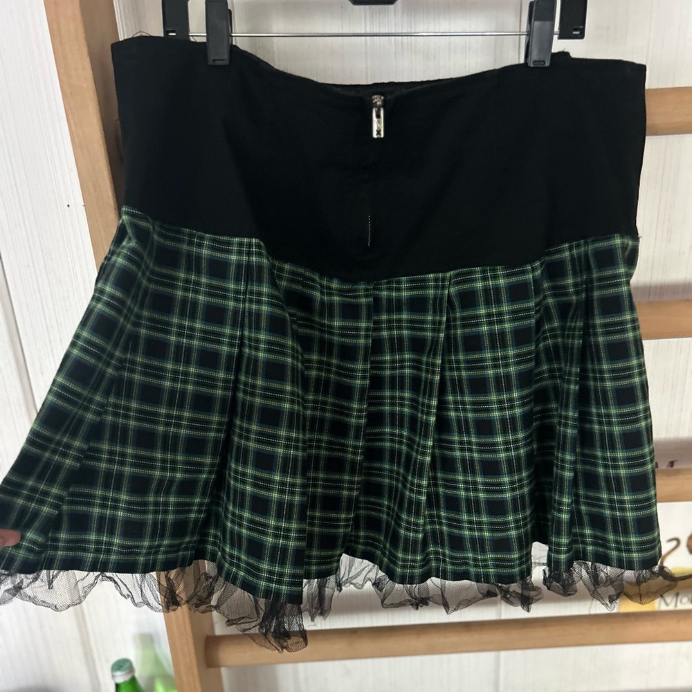 Tripp Plaid Green and Black Mini Skirt - Picture 2 of 6